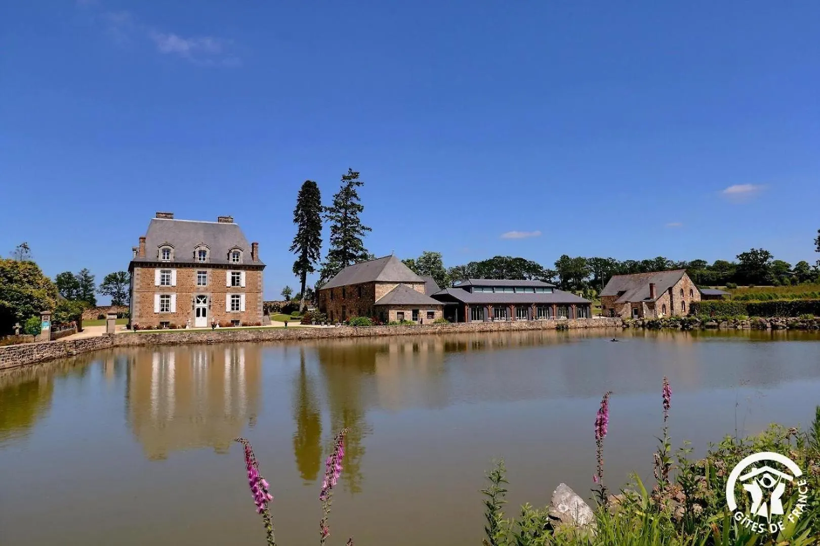 Mezieres-Sur-Couesnon Lodge Des Vignes 0*,